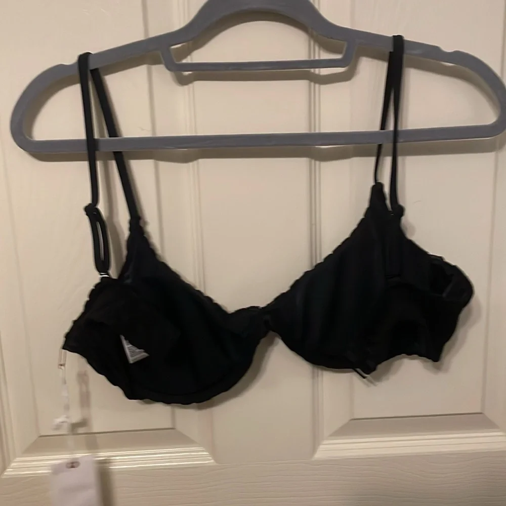 New with tags Good American Black Jacquard Terry Bikini Top
